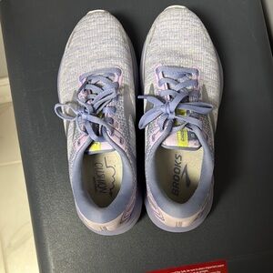 Brooks Purple and Gray Athletic Running Shoes
